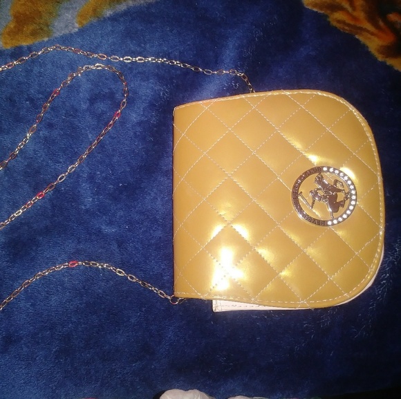 Purse - Picture 2 of 2